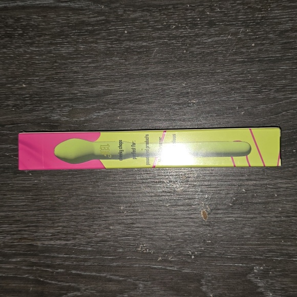 Made By Mitchell "MF3 Cheeky Chops" Face Brush - Picture 4 of 6